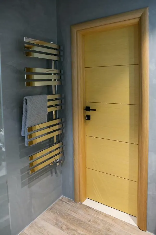 Modern Est.6 Apartment Thessaloniki