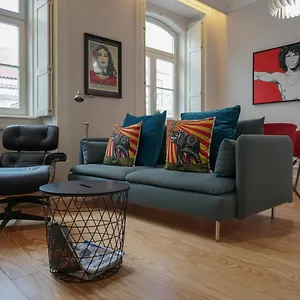 lisbon-center-rua-augusta-modern-art-apartment.hotels-lisbon-portugal.com/